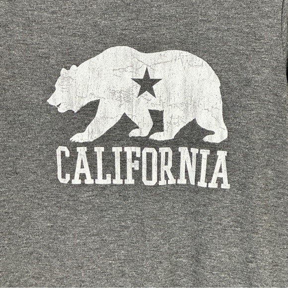 ModernLux California Bear Grey T-shirt M - Picture 2 of 6